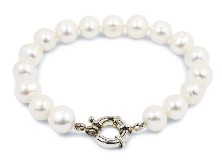 Gyűrű és Tenyésztett Gyöngy Nyaklánc