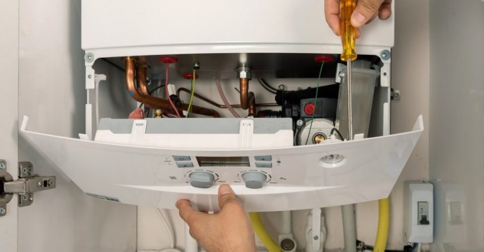 Kondenzációs kazán tisztítása és csőtörés bemérés Kecskemét